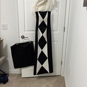 Jessica McClintock Black and White Cocktail Sheath Dress